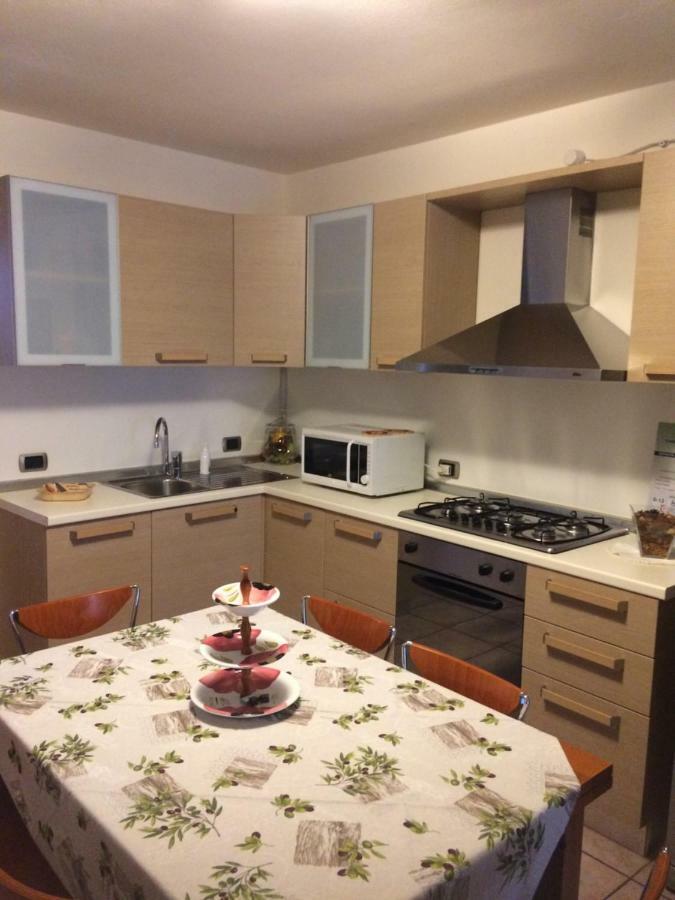Locazione Turistica Lea Apartment Castelnuovo del Garda Exterior foto