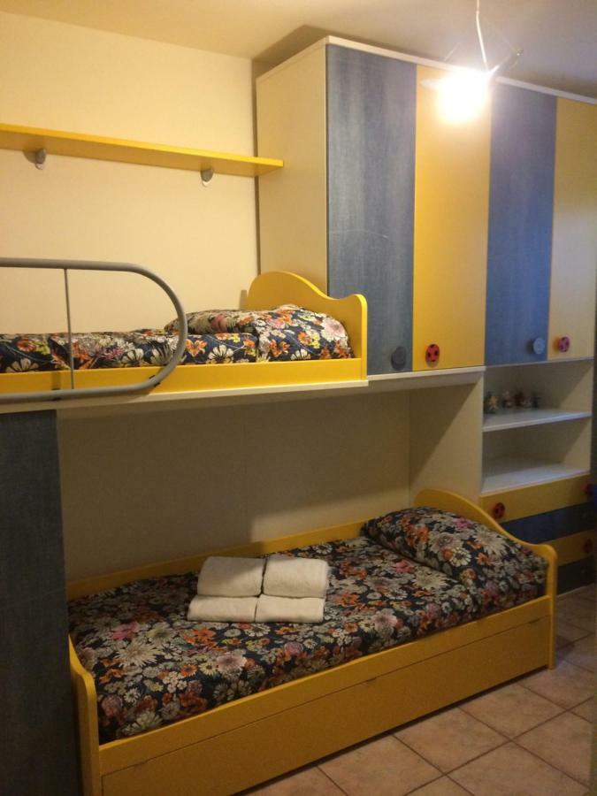 Locazione Turistica Lea Apartment Castelnuovo del Garda Exterior foto